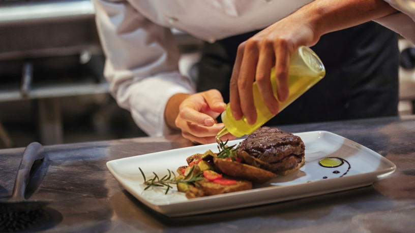 Descubra, com Kelsem Ricardo Rios Lima, os restaurantes brasileiros estrelados que elevam a alta gastronomia a outro nível.