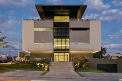 Rodrigo Gonçalves Pimentel explica como a recuperação judicial pode proteger ativos essenciais e garantir a continuidade da empresa.