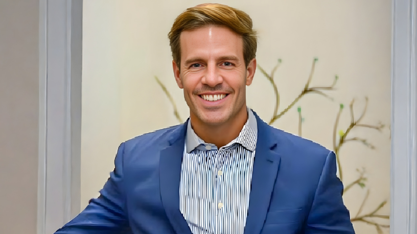 Ian dos Anjos Cunha explica como empresas e profissionais podem se posicionar estrategicamente em mercados altamente competitivos e construir diferenciais sustentáveis.